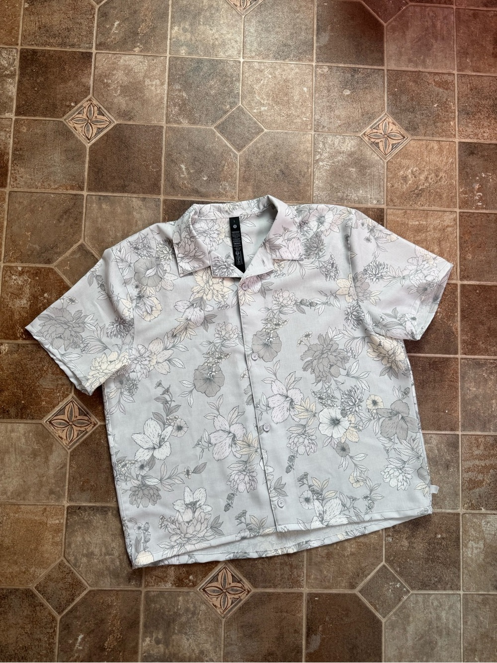 Lululemon Short Sleeve Floral Button-Up Shirt